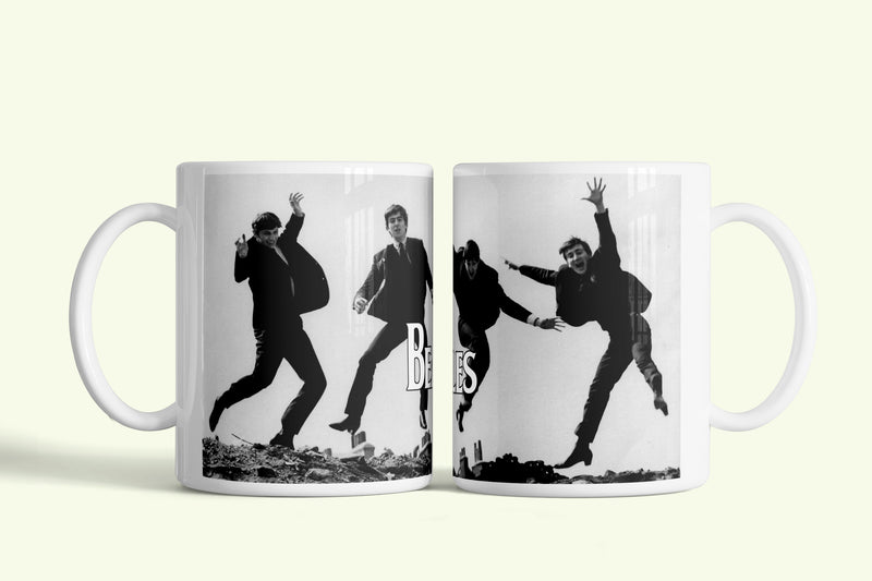 Beatles bögre ugráló tagokkal, fehér kerámia, egyedi nyomtatott mintával