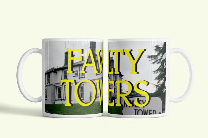 Waczak szálló bögre Fawlty Towers felirattal, fehér kerámia, egyedi nyomtatott mintával