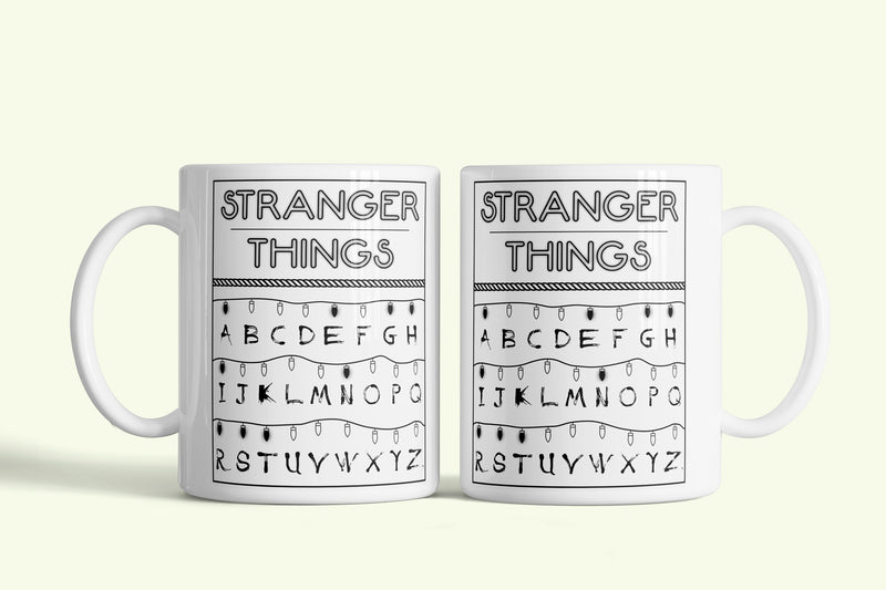 Stranger Things bögre fehér, ábécés fényfüzérrel, fehér kerámia, egyedi nyomtatott mintával