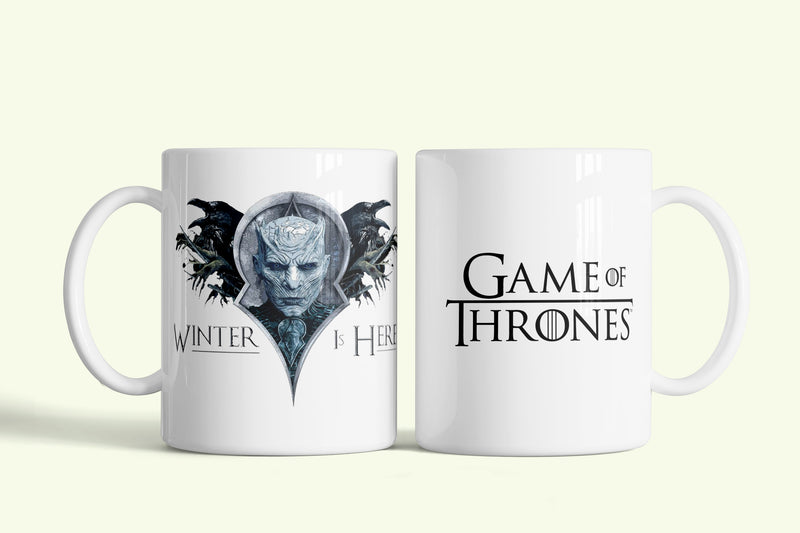 Trónok Harca Éjkirály bögre „Winter is here” felirattal, fehér kerámia, egyedi nyomtatott mintával