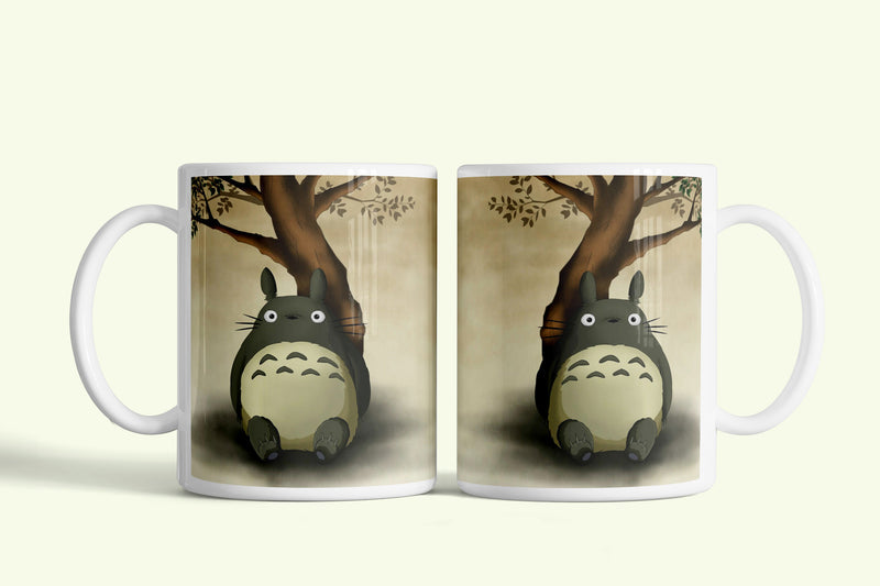 Anime - Totoro bögre bézs, fa alatt ülő Totoróval, fehér kerámia, egyedi nyomtatott mintával