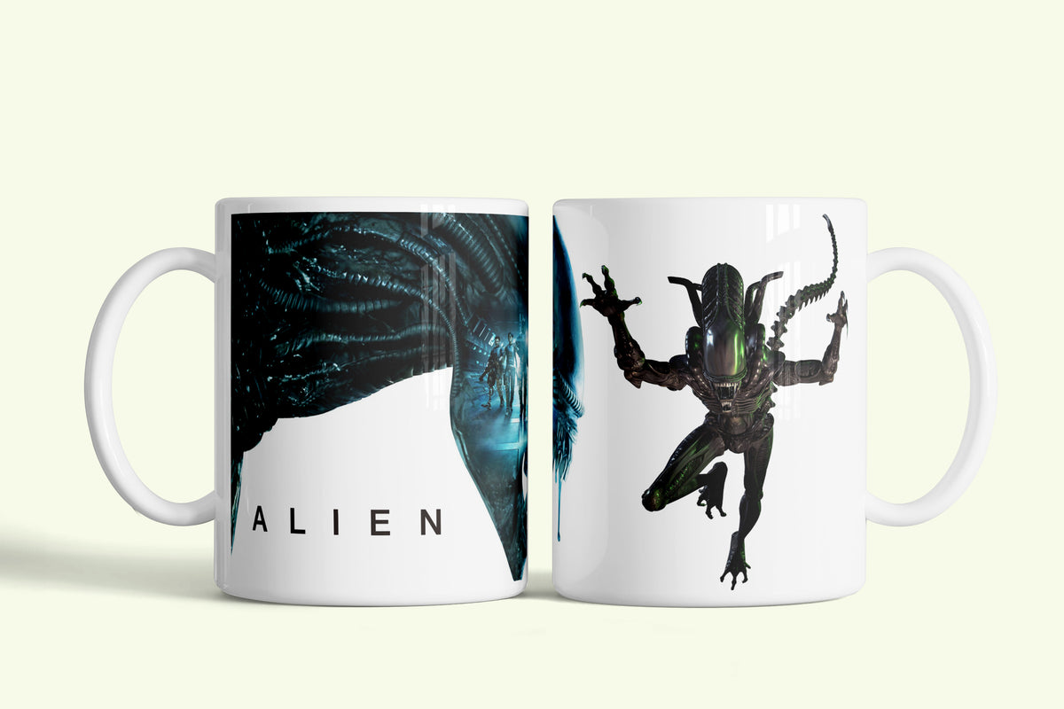 Alien bögre fehér, xenomorf sziluettel, fehér kerámia, egyedi nyomtatott mintával