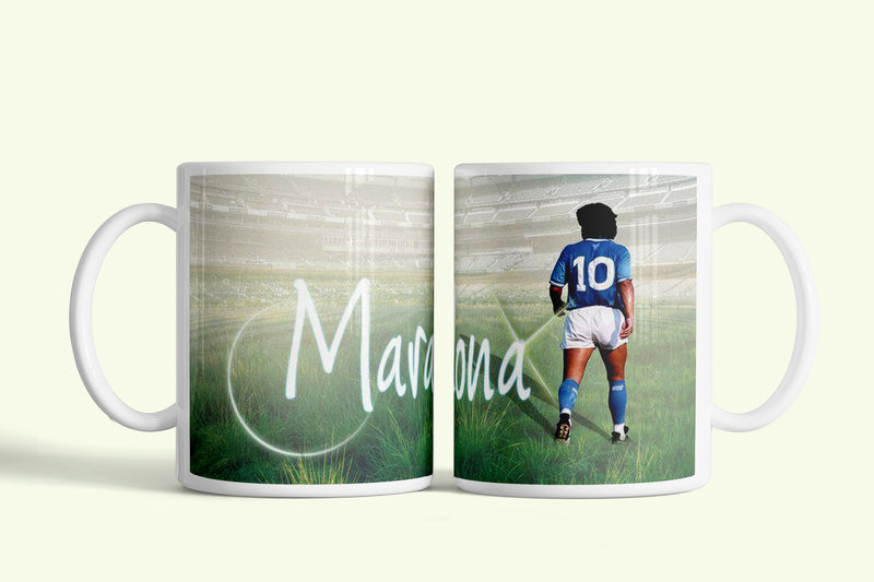 Maradona bögre zöld, 10-es mezes Maradonával, fehér kerámia, egyedi nyomtatott mintával