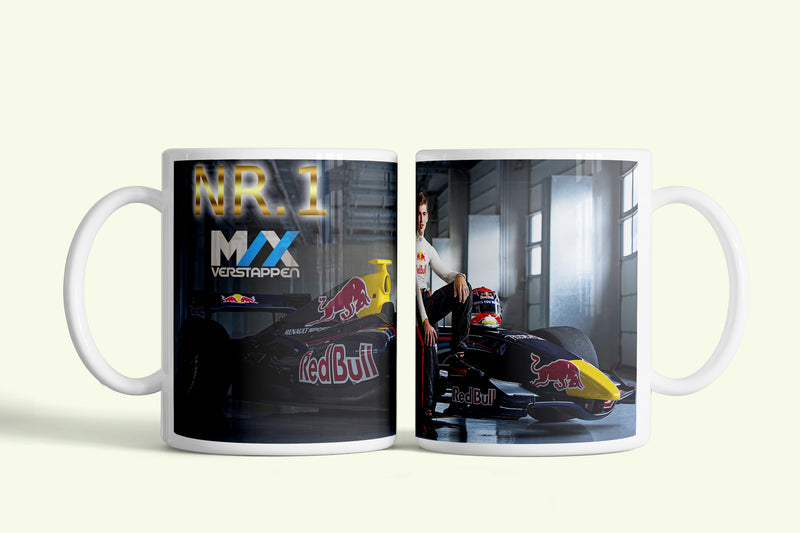 Max Verstappen bögre, fehér kerámia, egyedi nyomtatott mintával