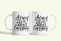 Angol feliratos bögre „A cup of tea solves everything”, fehér kerámia, egyedi nyomtatott mintával