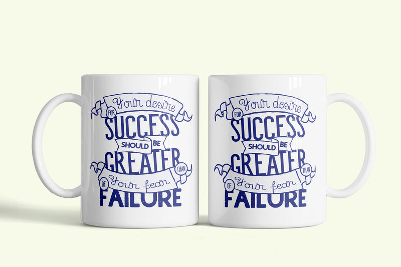 Angol feliratos bögre „Success greater than fear of failure”, fehér kerámia, egyedi nyomtatott mintával